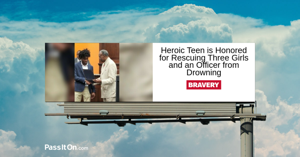 Heroic Teen Rescues Three Girls and an Officer After Vehicle Sinks in River