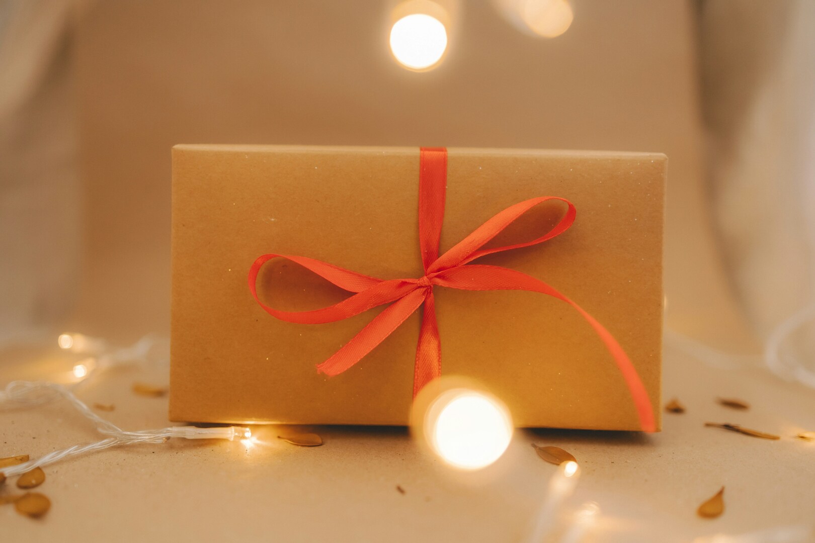 Man pays utility bill for families to keep the heat on for Christmas