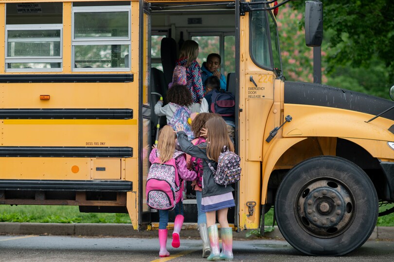 Pregnant School Bus Driver Saves Students from Fire.