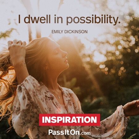 I dwell in possibility. #<Author:0x00007f02e512a298>